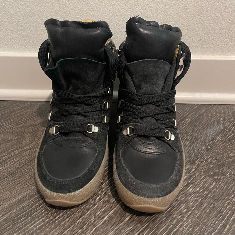 Size 38 Isabel Marant Gray High-Top Laced Sneakers with Gum-bottom - Picture 4 of 5